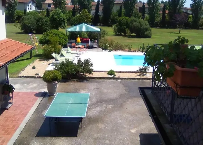 Podere Venanzio 펜션 *